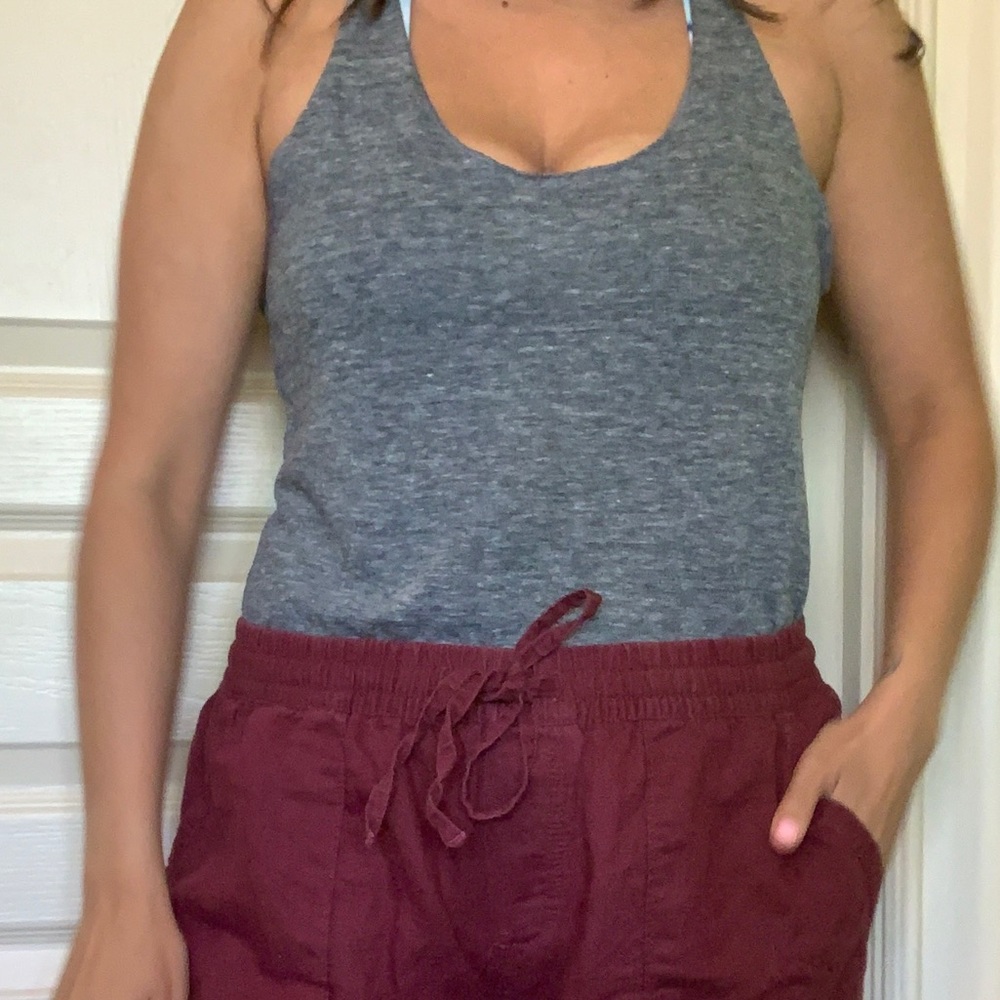 Grey Tank Top - Picture 4 of 5